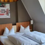 ホテル Friedensbruecke 2*