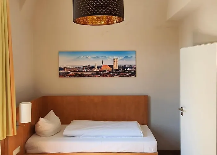 Friedensbruecke كراييتْس