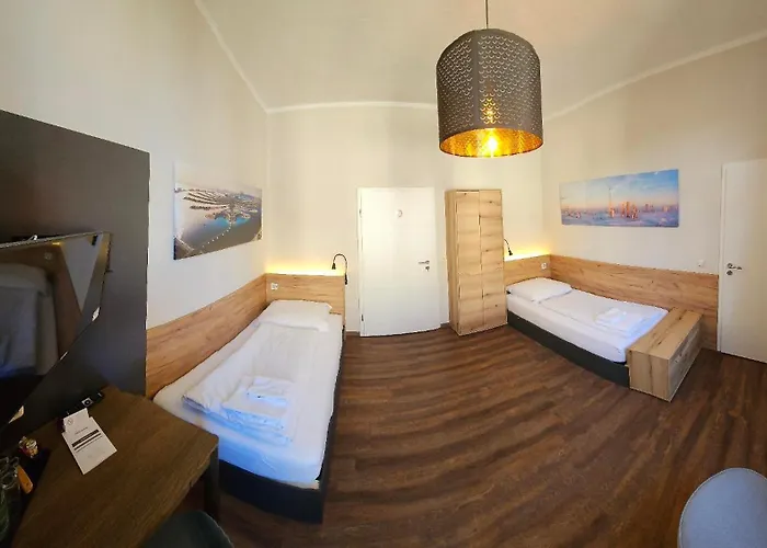 Friedensbruecke Hotel Greiz